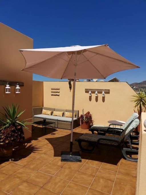 Atico Fresco Y Luminoso Con Aparcamiento Privado Appartement Nerja Buitenkant foto