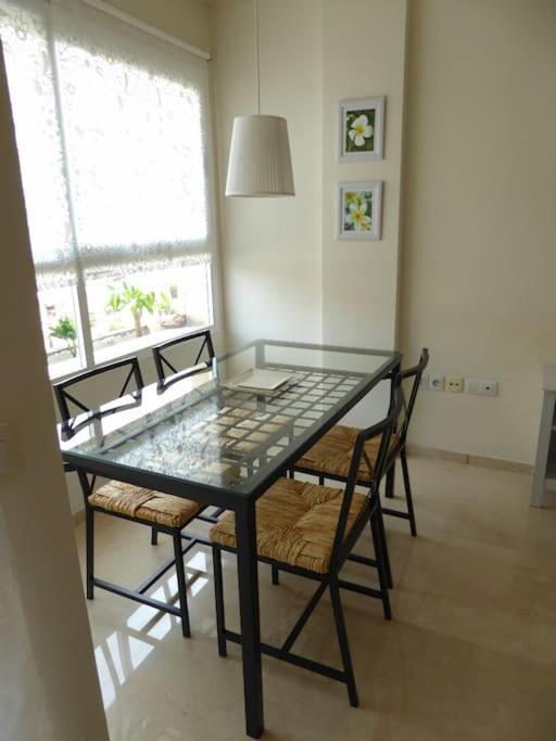 Atico Fresco Y Luminoso Con Aparcamiento Privado Appartement Nerja Buitenkant foto