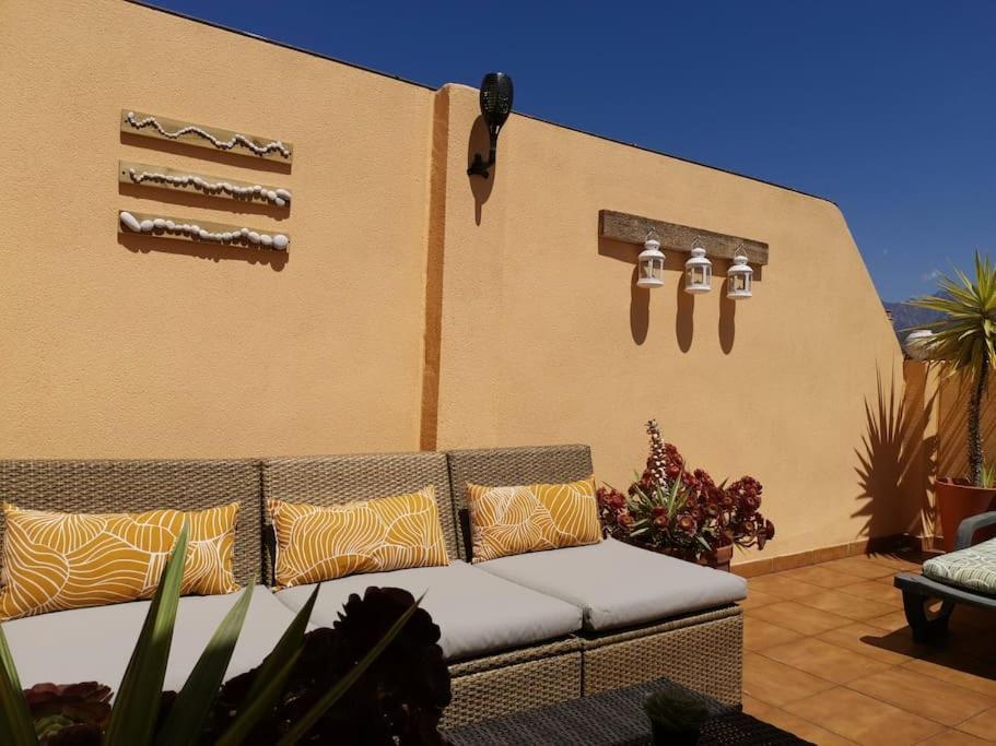 Atico Fresco Y Luminoso Con Aparcamiento Privado Appartement Nerja Buitenkant foto
