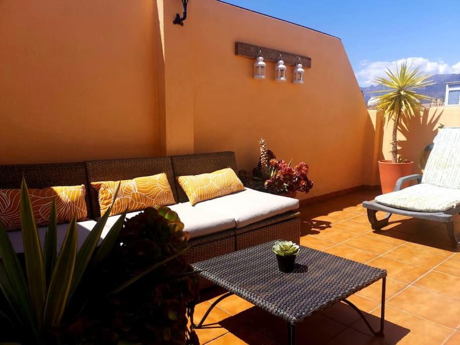 Atico Fresco Y Luminoso Con Aparcamiento Privado Appartement Nerja Buitenkant foto