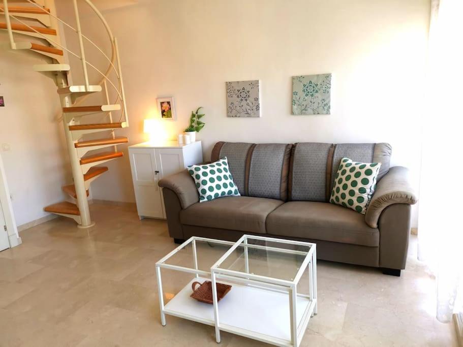 Atico Fresco Y Luminoso Con Aparcamiento Privado Appartement Nerja Buitenkant foto