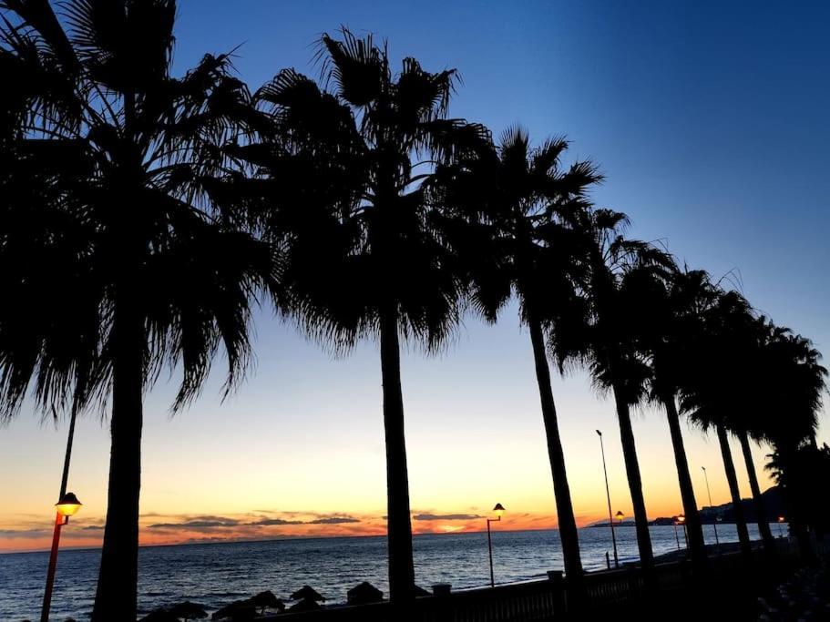 Atico Fresco Y Luminoso Con Aparcamiento Privado Appartement Nerja Buitenkant foto